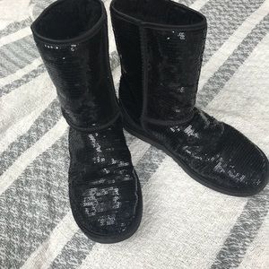 Black Sparkly UGGs size 8
